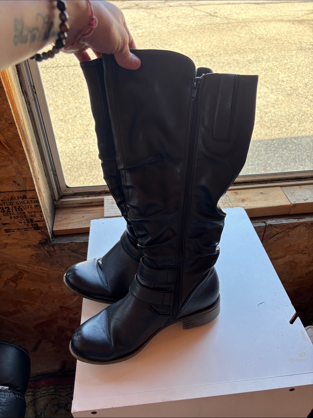 Women's Over-the-Knee Smooth Black Riding Boots with Side Zip